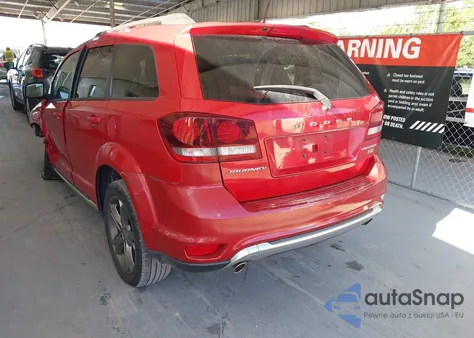 2018 Dodge Journey Crossroad z USA, uszkodzony, nr VIN 3C4PDCGG0JT166725